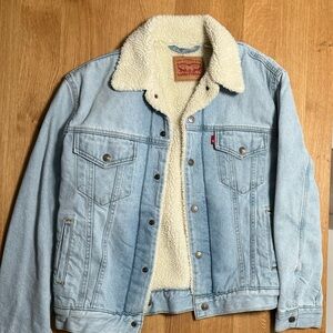 Levi’s Oversized Sherpa Jean Jacket